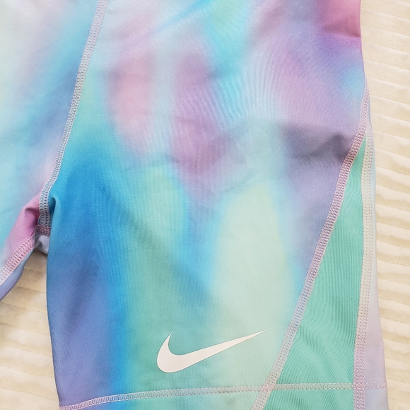 Nike Pro Unicorn Dri Fit girls XL 3" Multi-Color Pastel Training Shorts NWT - Picture 4 of 14